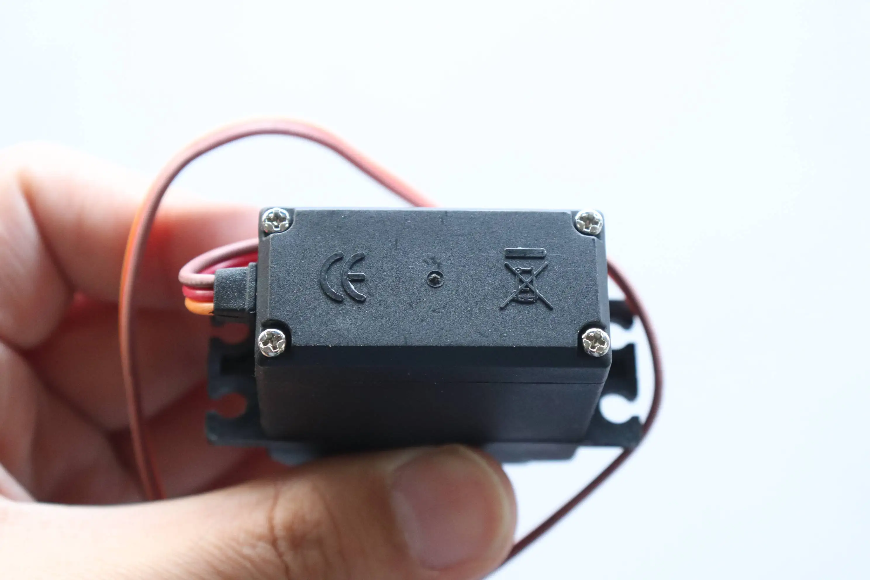 Высокий крутящий момент стандартный сервопривод для Futaba S3003 RC для автомобиля, самолета Лодка вертолет по всему миру