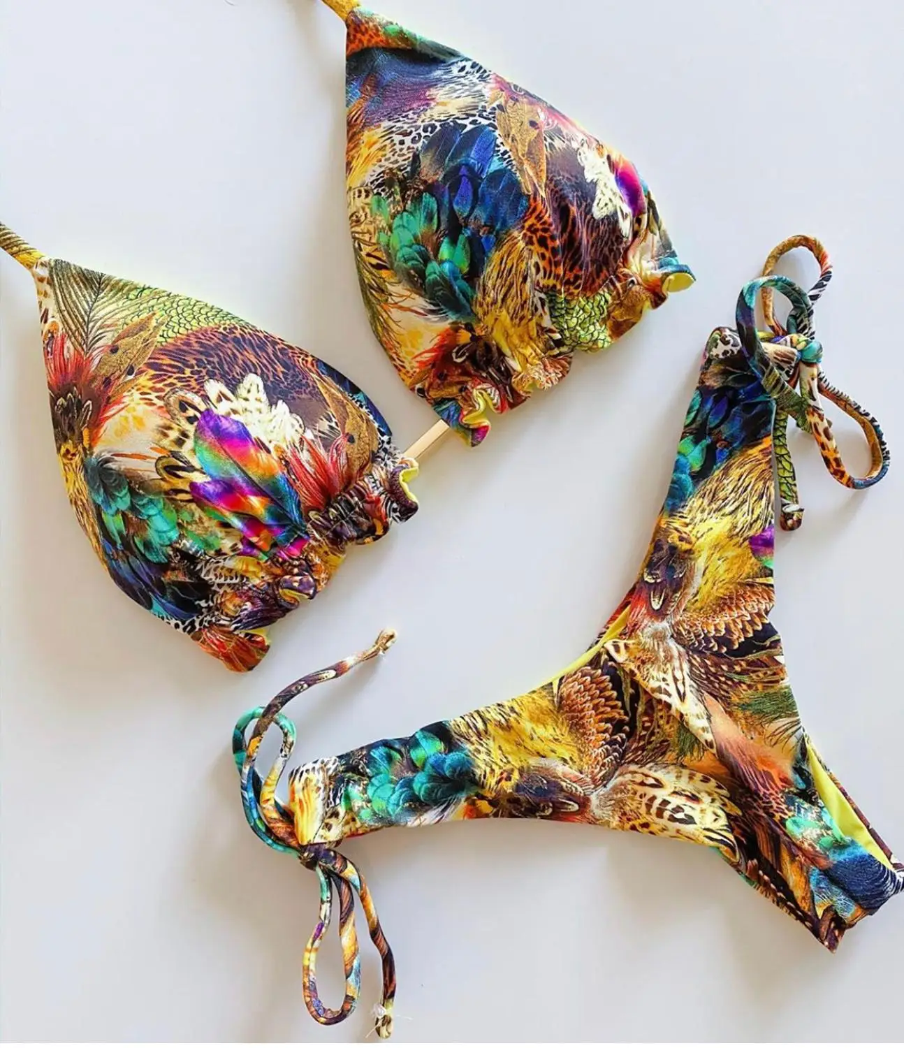 2020 Popular playa para mujer Sexy Bikini caliente deporte bañador push-up acolchado traje de mono exquisito bañista del último estilo