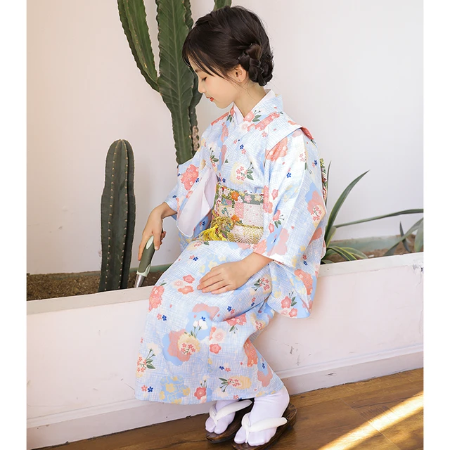 Yukata Kimono Enfant Unisex 4-7 Ans – Coton Rouge Avec Kanji – Ceinture Incluse