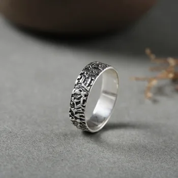 

Sale Titanium Frosty Wind Net Red Fashion Personality Black and Whitel Ring Female Is Tide Retro Simple Index Finger Ring