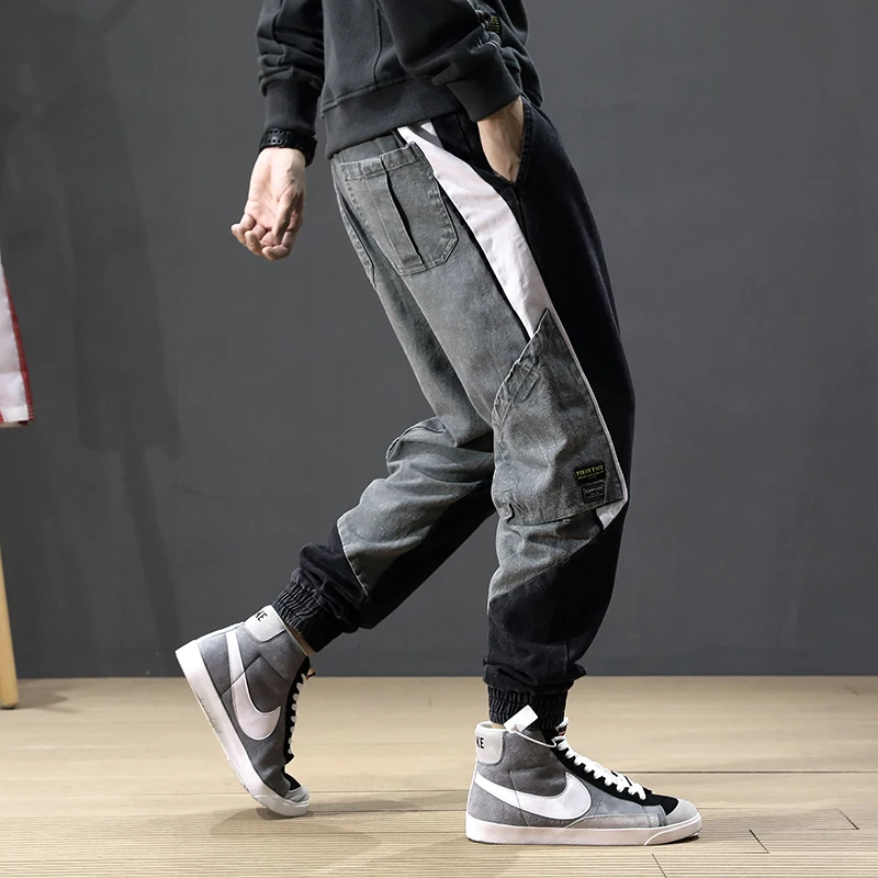 

Men Autumn Fashion Streetwear Jeans Spliced Designer Multi Pockets Harem Jeans Men Cargo Pants Korean Hip Hip Jogger Jeans Homme