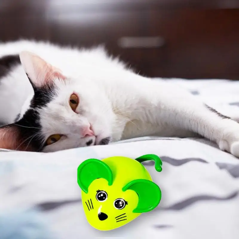 Мультфильм обмотки мышь скрипучий пластик Жевательная звучащая Pet игрушка-тизер для кошек