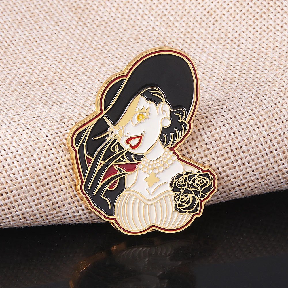 2021 New Arrival Anime Game Biohazard Evil Village Lady Alcina Dimitrescu Metal Costumes Badge Pin Brooch Pendant Gift |