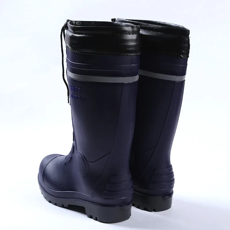 3668923393_1599580639