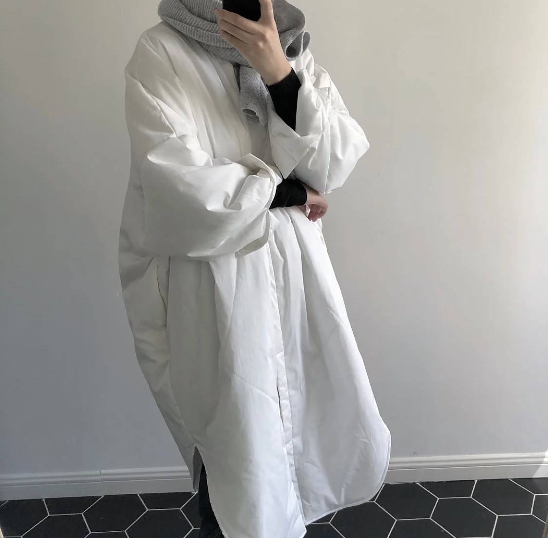

2Winter Ins Niche Design Concise Lapel Comfortable Exceed Loose Long Mianfu Loose Coat Woman Lu1126-2