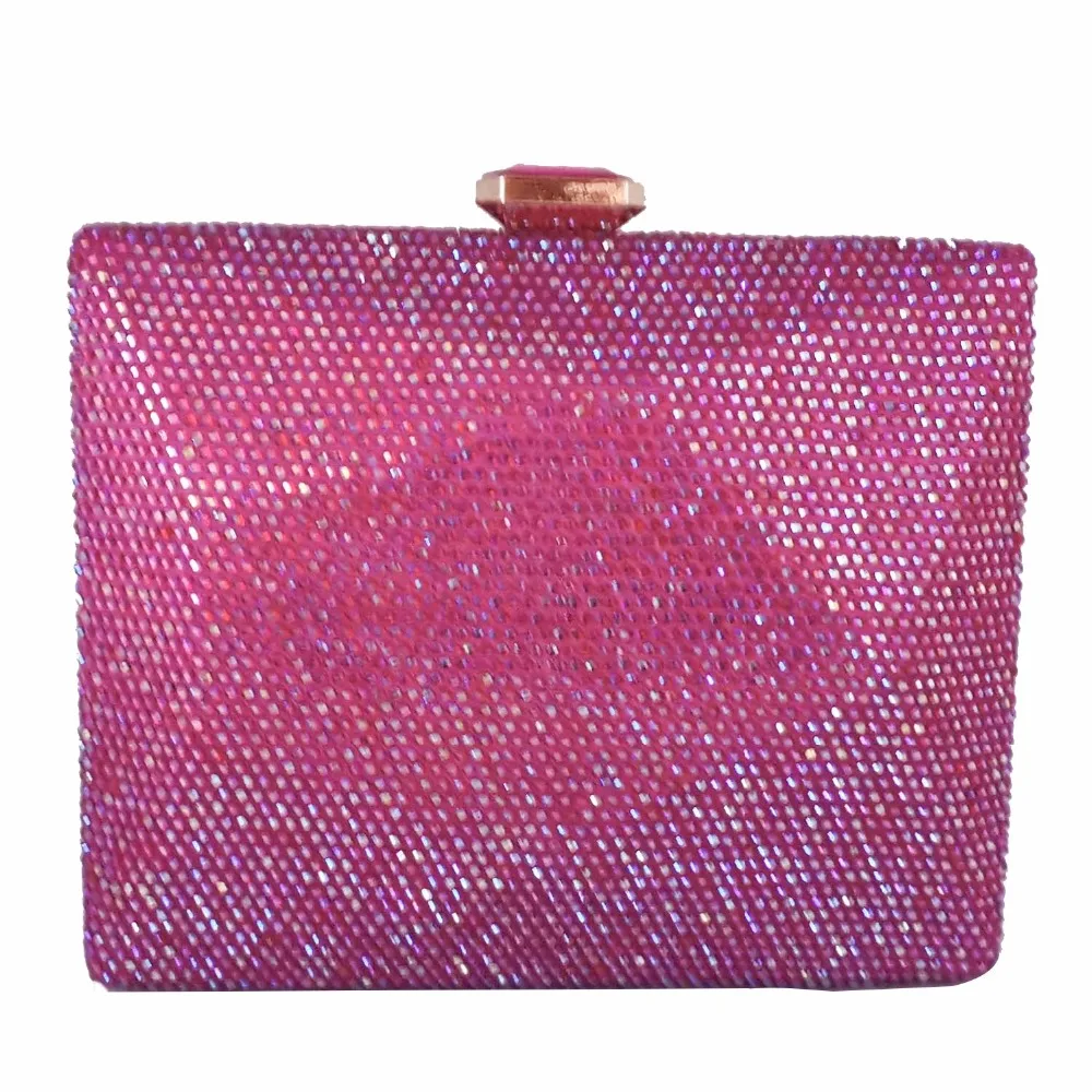 CBG813034-FUCH (1)