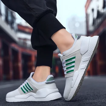 

. Men Fashionable Vulcanized shoes Classic Breathable Casual Shoes Men Shoes Comfortable Sneakers Men Lace up Flats Anti-slip