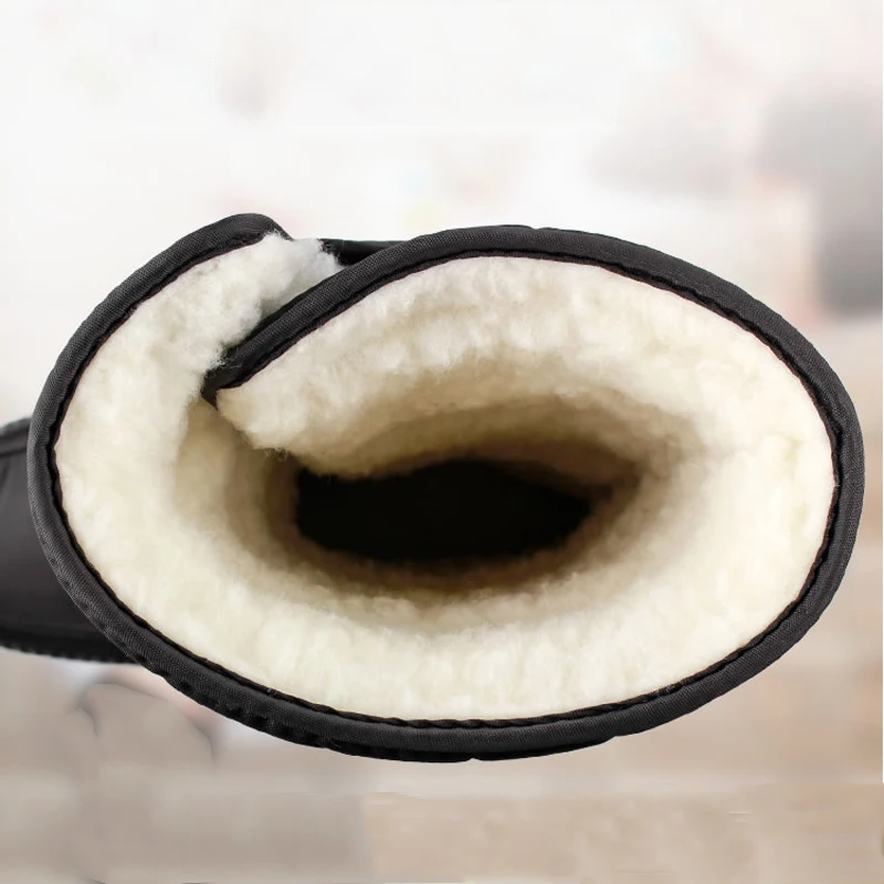 Tanie 2019 męskie buty śniegowce na platformie dla mężczyzn grube pluszowe wodoodporne antypoślizgowe buty zimowe Plus rozmiar 36 47