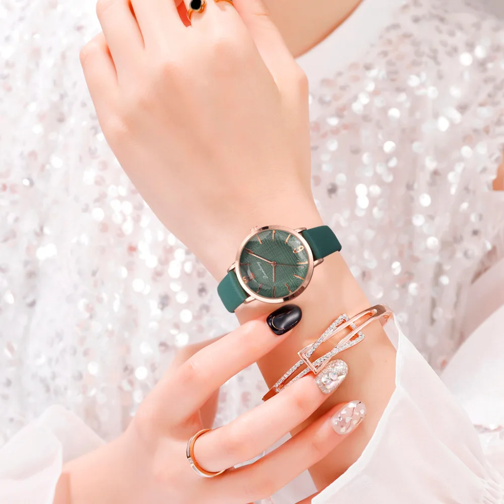 INS Популярные авокадо зеленые часы Ретро женские изысканные кварцевые винтажные кожаные Наручные часы простые маленькие женские часы подарки