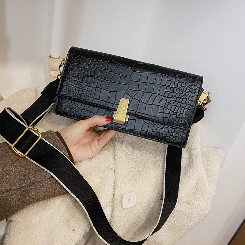 

2019 Winter New Style WOMEN'S Bag Retro Cool Square Sling Bag Crocodile Pattern Gradient Color Lock Clutch Shoulder WOMEN'S Bag