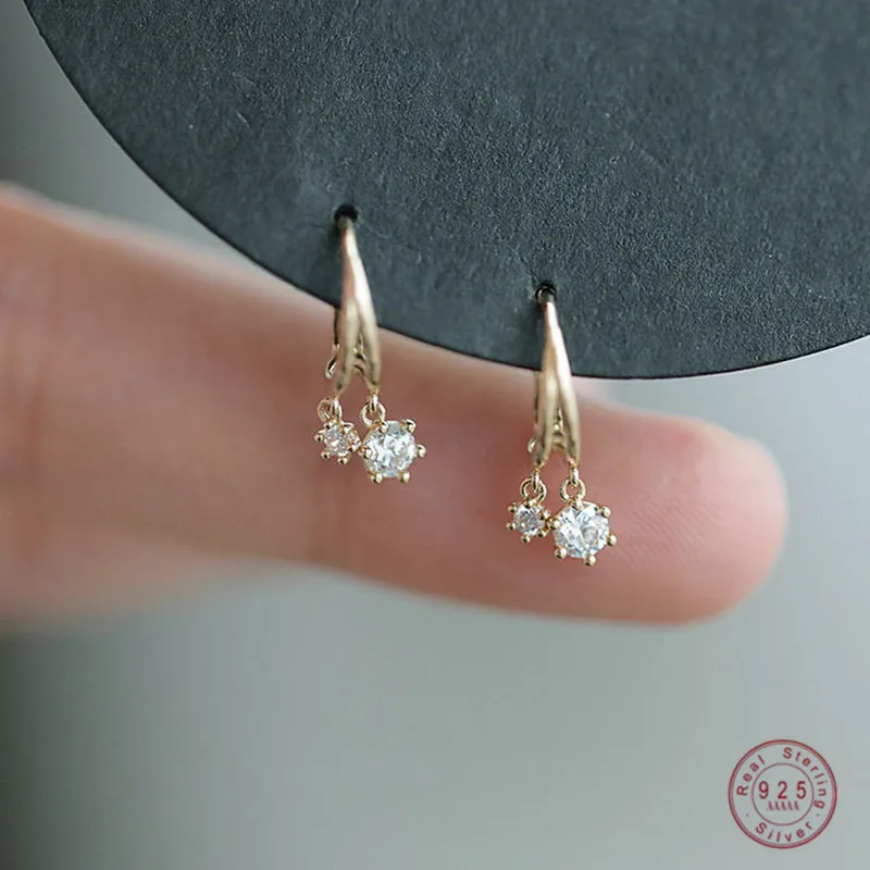 Серьги женские из серебра 925 пробы с блестящими кристаллами | Украшения и
