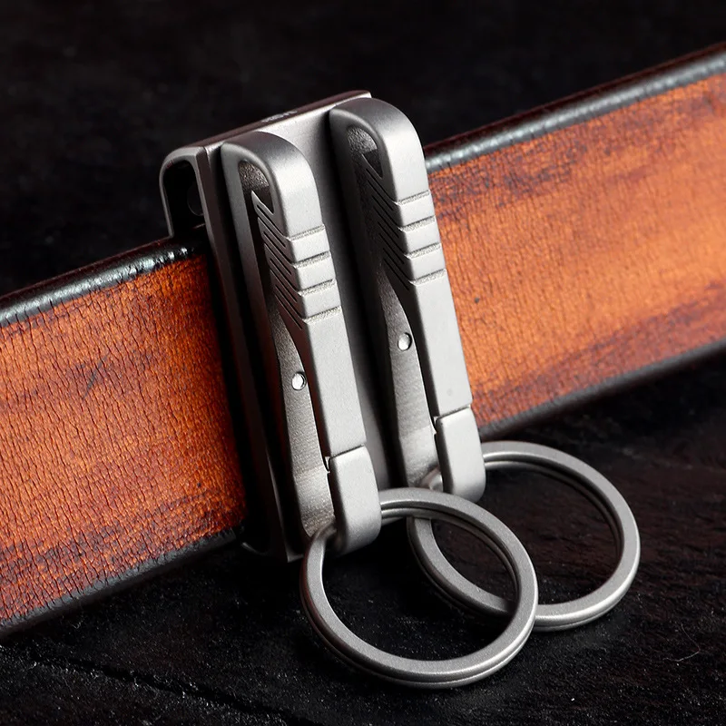 Luxury Men Car Key Chain High Quality Pure Titanium Waist Hanging Double Ring Keychain Key Ring The Best Gift For Father's Day