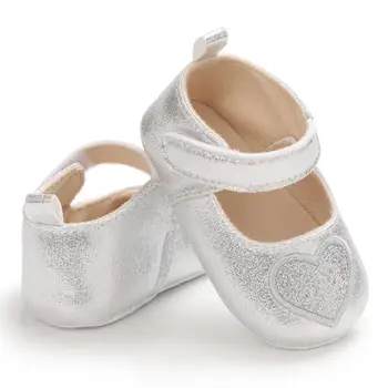 

Newborn Baby Girls Cute Heart-Shaped Anti-Slip Princess Casual Soft Soled First Walkers 0-18M