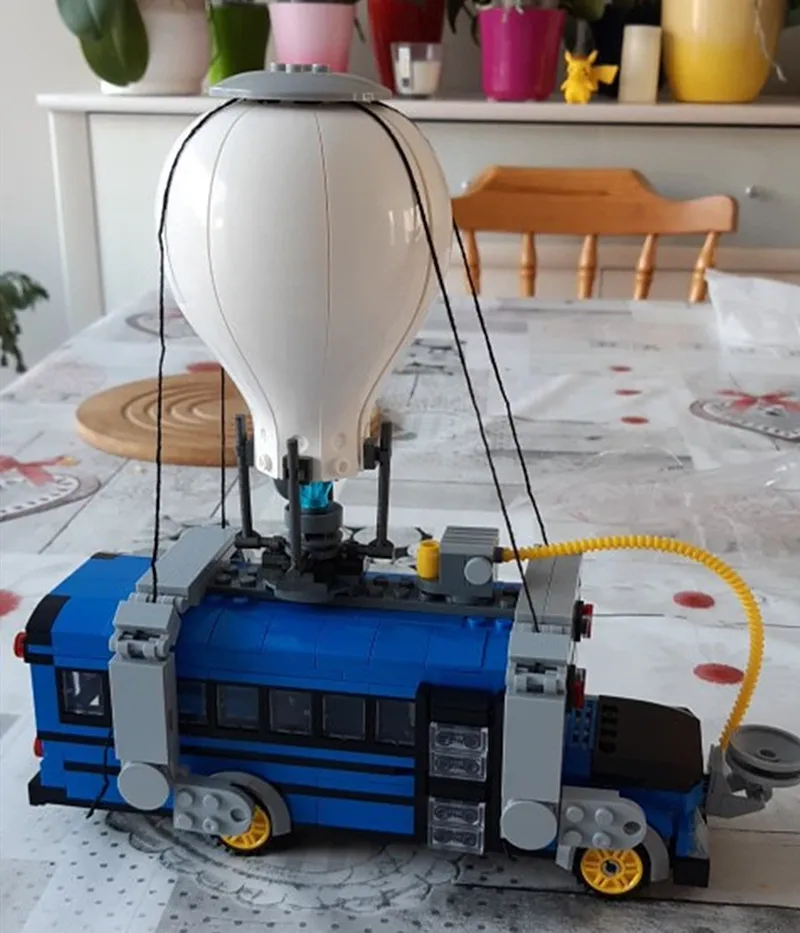 Цена В наличии, модель самолета Fortress Night Airbus, строительные блоки fortnighting, воздушные блоки, игрушки для детей, подарки