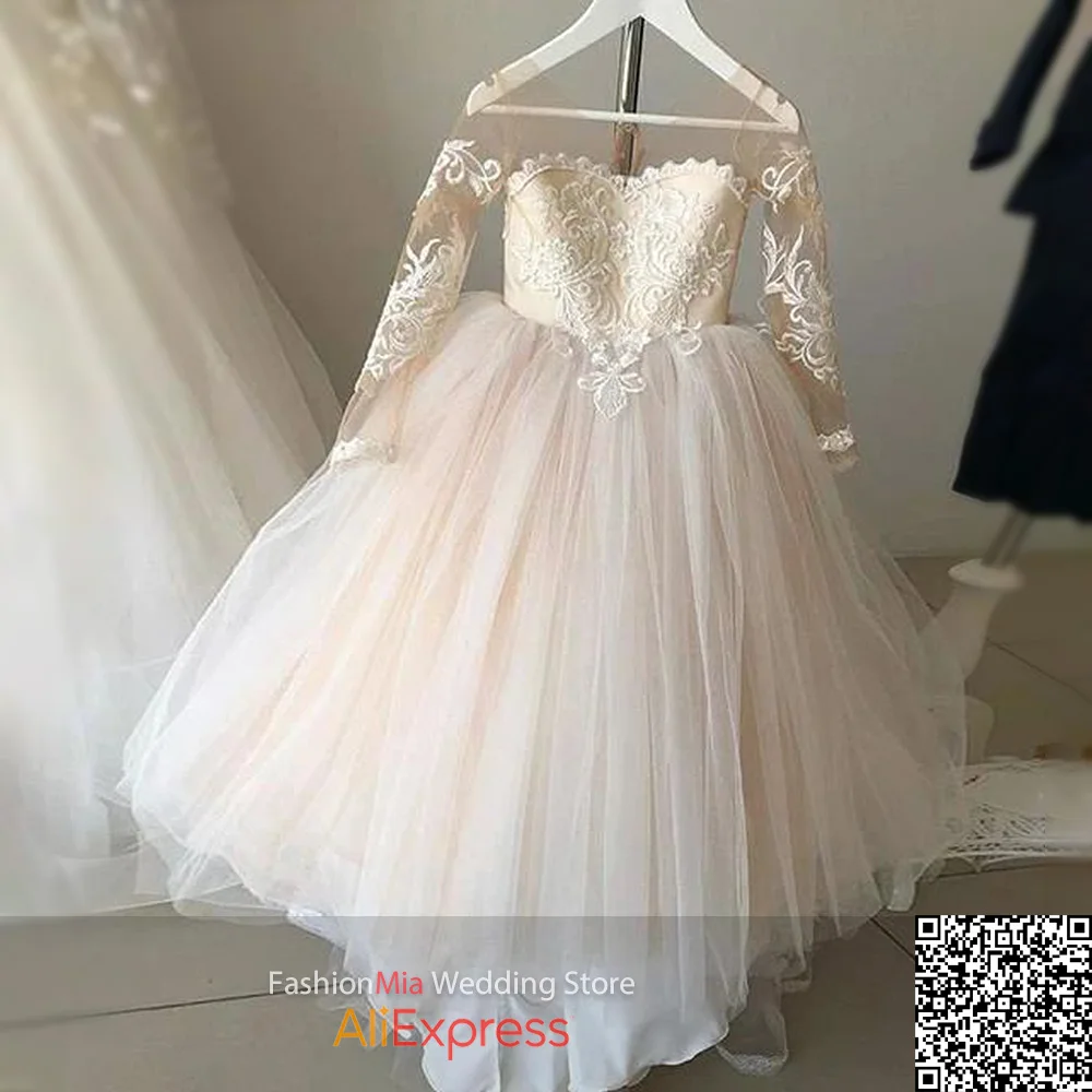 FashionMia Ivory White Puffy Tulle Lace Kid Ball Gown Flower Girl Dresses Long Sleeve Princess Illusion Wedding Party with Bows