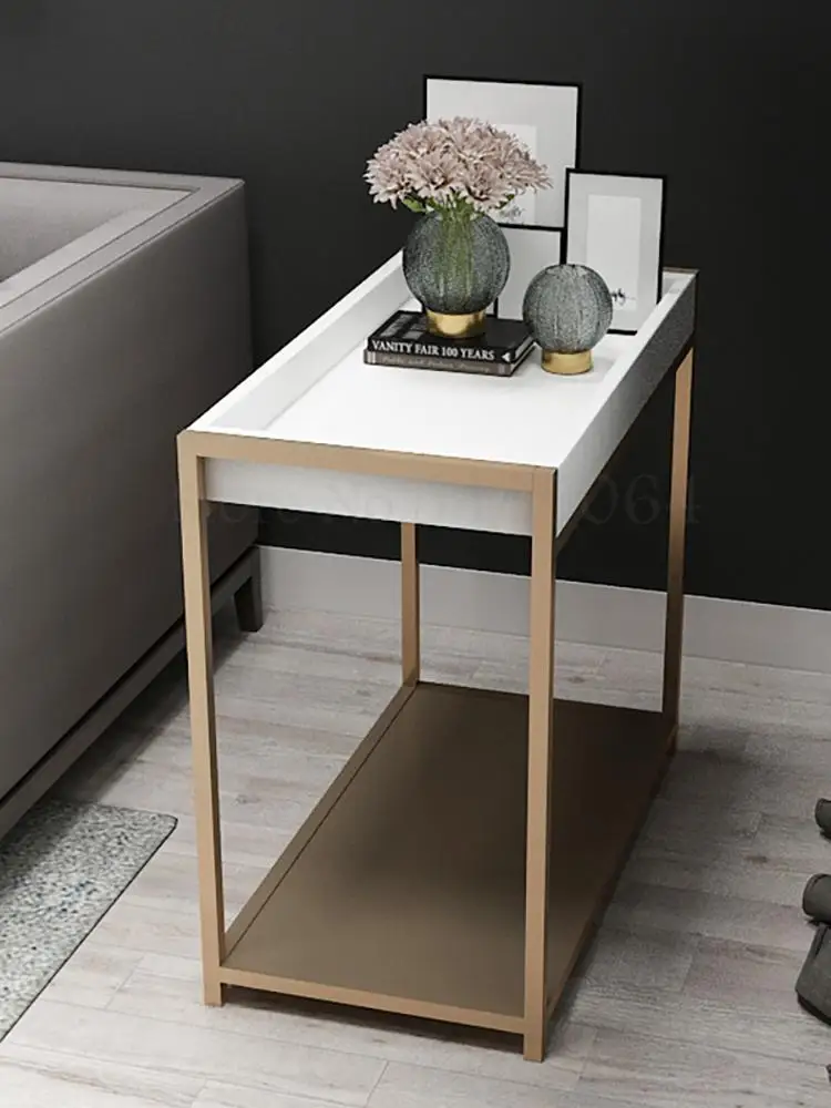 Изготовленный на заказ твердый деревянный бортовой столик скандинавский Ins