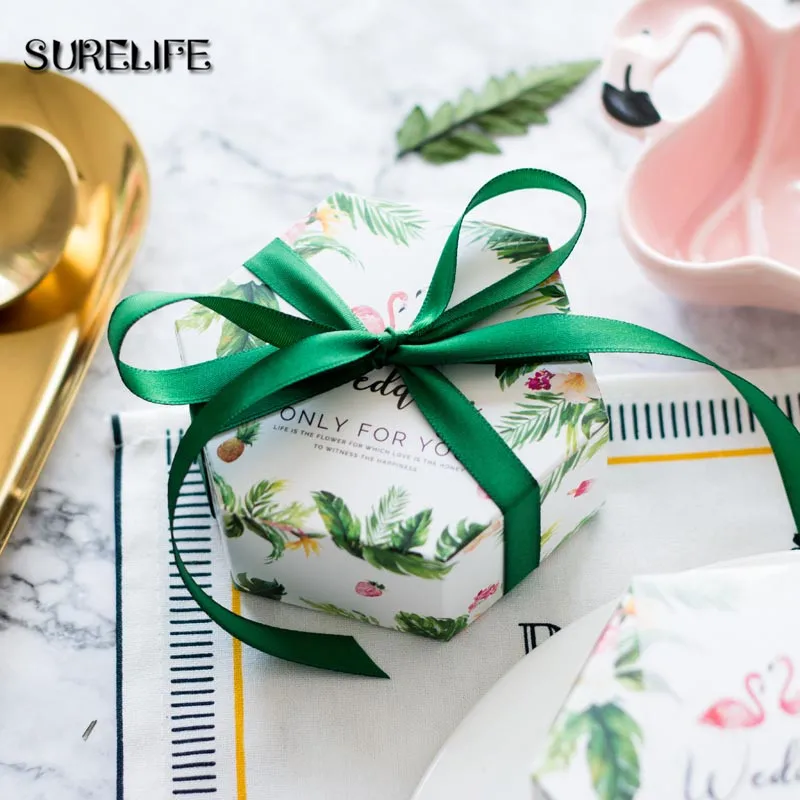 

European creative Customized Flamingo Green forest leaf Candy Boxes Wedding Favors Bomboniere paper Gift Box Party Chocolate box