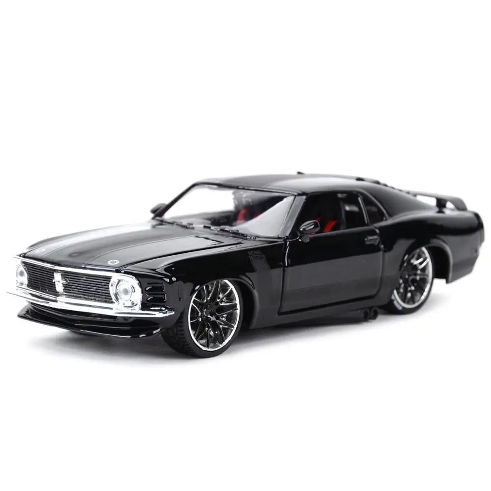 Спортивный автомобиль Maisto 1:24 1970 Ford Mustang Boss 302 статические литые автомобили