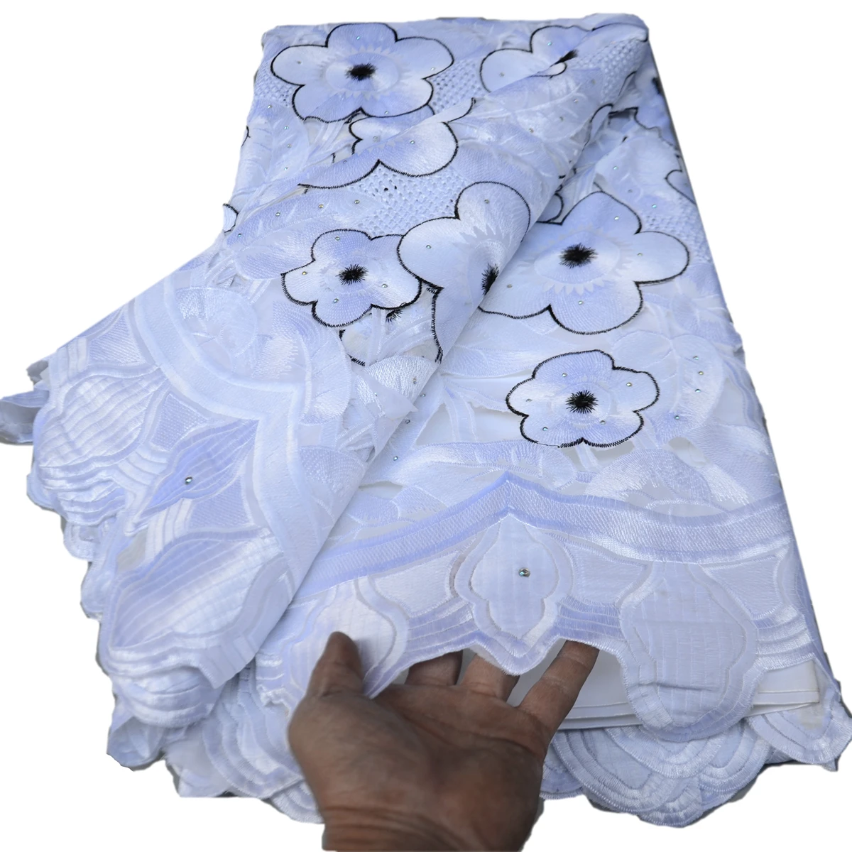 Новый дизайн белая черная Высококачественная африканская кружевная ткань 2022