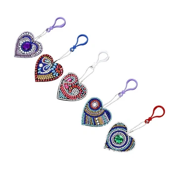

Set Of 5 Diamond Painting Keychain, 5D Making Diy Full Drill Special Shape Diamond Painting Keychain Key Ring Phone Charm (Heart