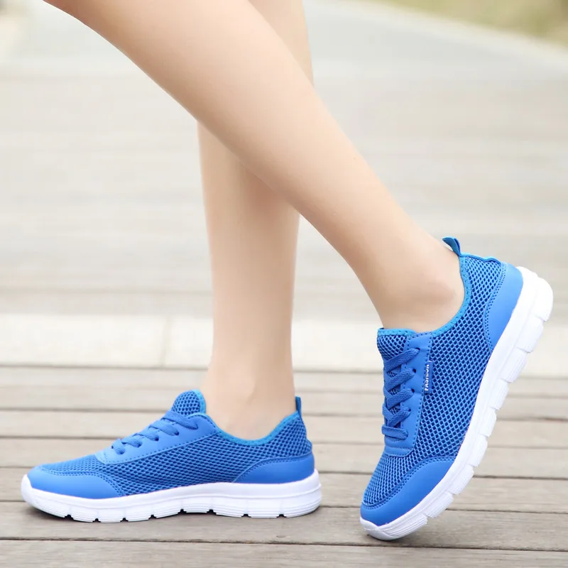 

Spring and summer fashion breathable mesh soft and lightweight wild three-color casual lovers shoes
