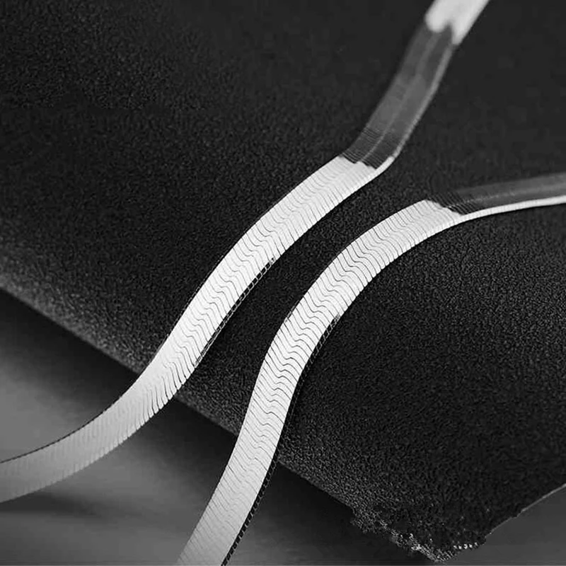 2447019434_564044001