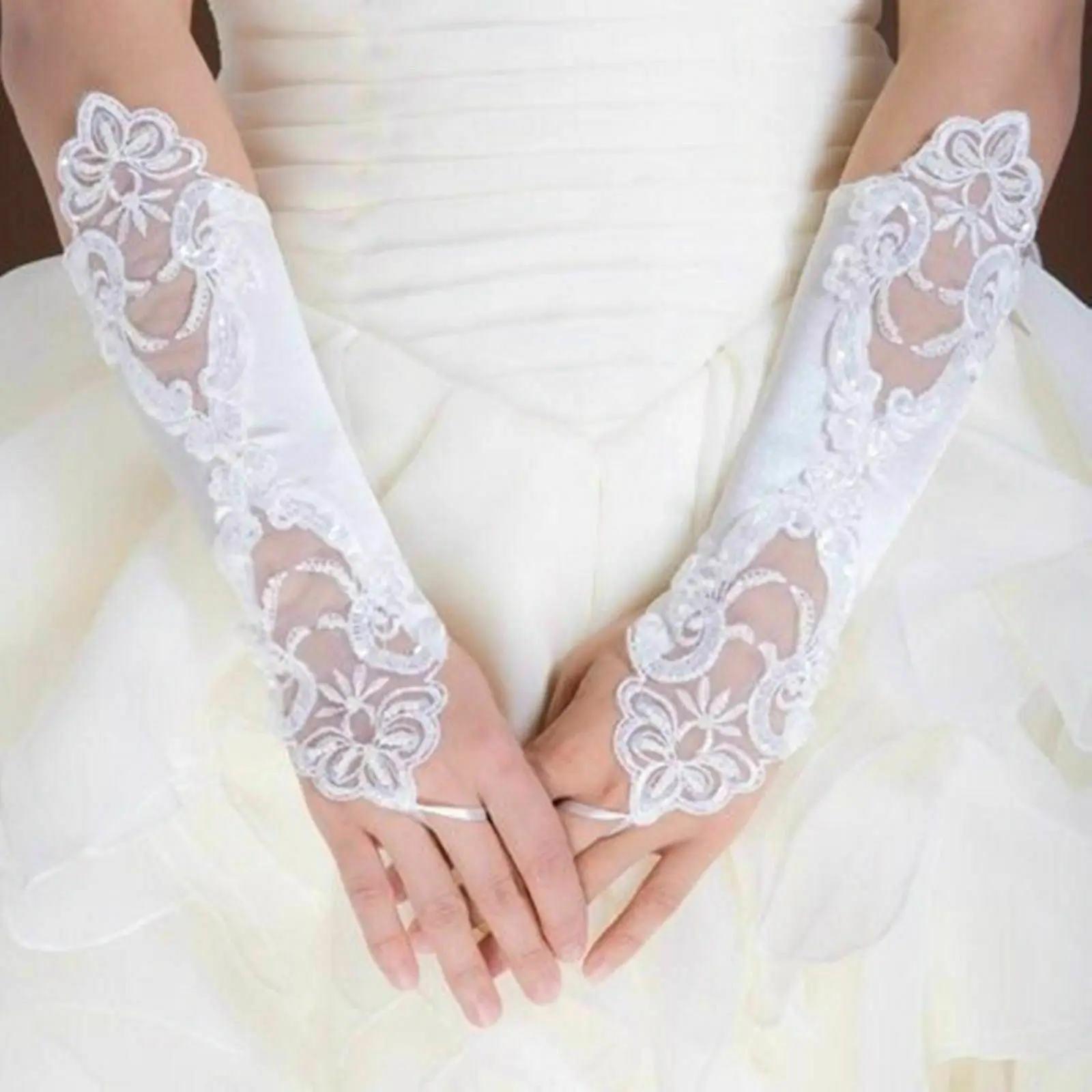 

Fingerless White Bridal Wedding Pearl Gloves