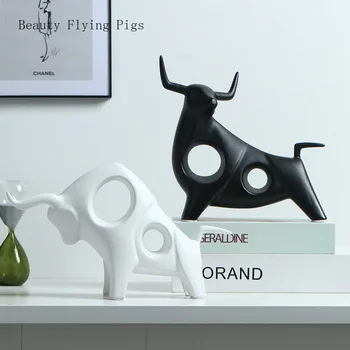

Modern minimalist lucky black and white cow ornaments resin crafts living room coffee table home decoration animal crafts gifts