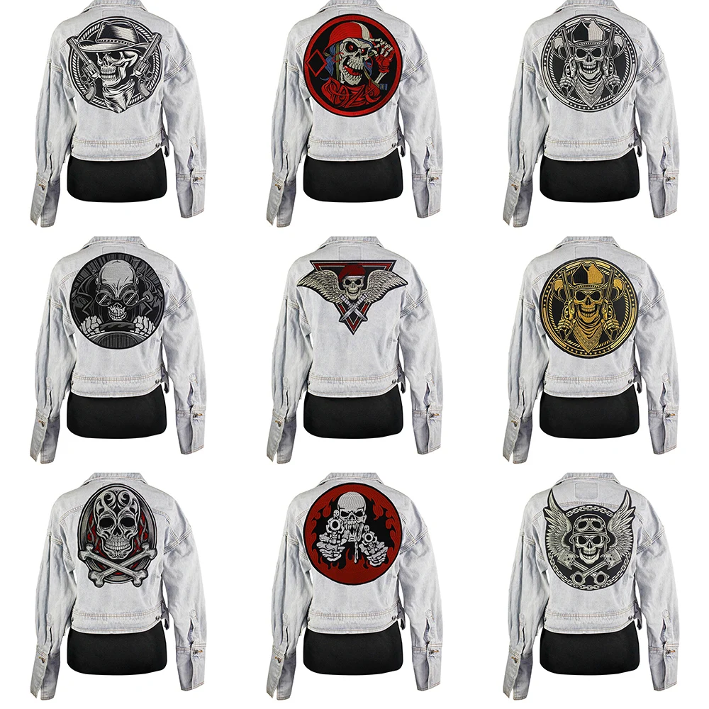Teschio Ferro sulla toppa Ricamato Applique Etichetta per cucire Punk Biker Toppe Abbigliamento Adesivi Accessori di abbigliamento Distintivo A320  15