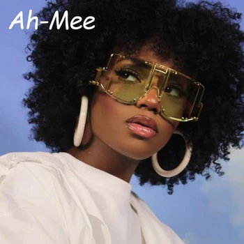 

Oversized Metal Rivet Sunglasses Big Mirror Square Sun Glasses Women Men Shades Square Glasses Retro Punk Trend Unique Female