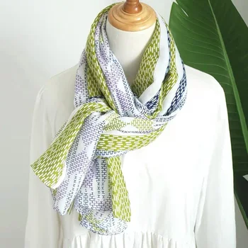 

luxury autumn and winter quality matching scarf New style Women cotton Print silk scarf lady Fashion cotton material Beach Shawl