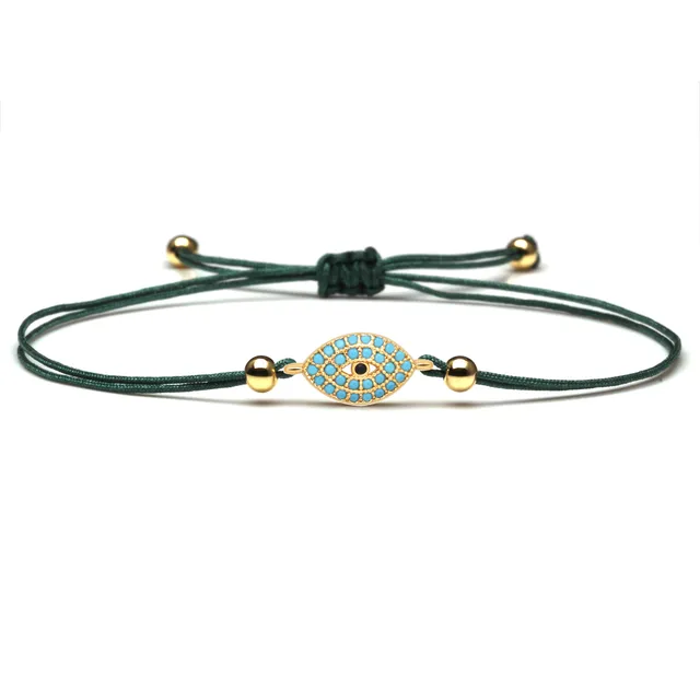 고급스럽고 상징적인 AAA 큐빅 그리스 구리 이블 아이 참 팔찌로 스타일과 행운을 모두 누립니다.