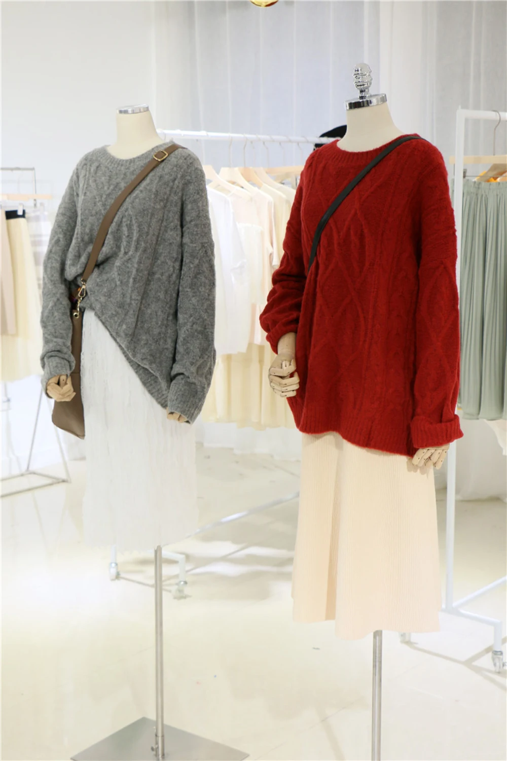 9477240714_1617042546