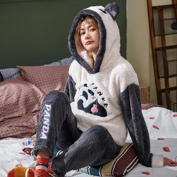 

Winter Animal Cartoon Women Pyjamas Set Flannel Warm Thick Long Sleeves Hooded Sleepwear Cute Panda Pattern Plus Size 5XL Pajama