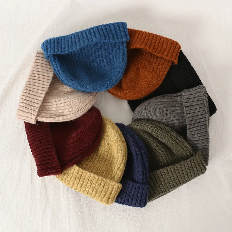 

Korean Style Unisex Winter Hats for Women Boys Beanies Solid Knitted Hat Female Caps Ladies Boys Fashion Casual Pullover Cap