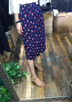 

Jupe 100% Crep Viscose Midi Skirt with Buttons Two Pockets