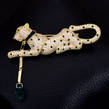 

Zlxgirl men brooch jewelry Brand Jet Enamel leopard Shape Brooches men's gold wedding hijab pins scarf ins Women Hat accessory