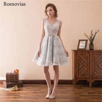 

New Light Grey Short Prom Dresses 2019 V Neck Backless Knee Length Lace Applique Party Dress Homecoming Gowns Vestido De Fiesta