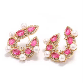 

CMajor Fashion Brass CZ Jewelry Delicate Elegant and Geometric Mosaic Pearl Cubic Zircon Gold Plated Stud Earrings for Women