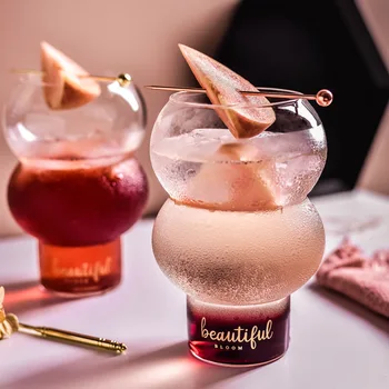 

New Nordic Style Bar Cocktail Ball Glass Spherical Dessert House Sweetmeats Tumbler Smoothies Ice Cream Cup Leben Milk Shake Mug