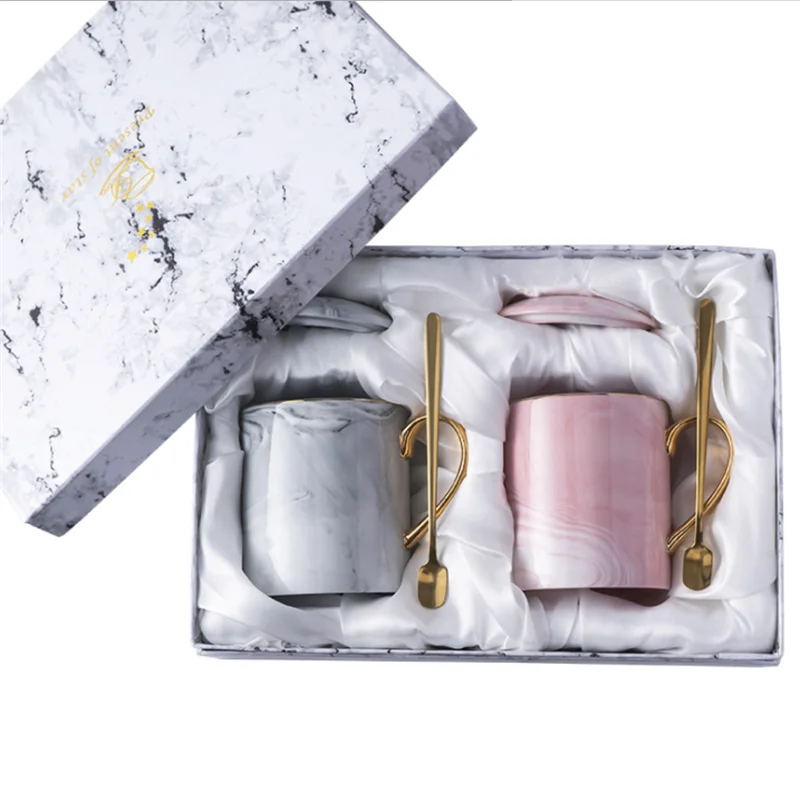 1pink1gray gift box Костяного фарфора керамическая кружка кофейная чашка 370 мл офисный набор и ложка в европейском стиле посуда для напитков дневной чай Кружка Рождественский подарок - Цвет: 1pink1gray gift box