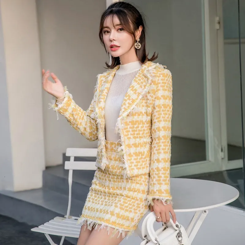 

Spring New Office Ladies Short Tweed Jacket Tassels Wrap Mini Skirt Two Piece Outfits Womens Suits Set Party Slim Fit Twill Sets