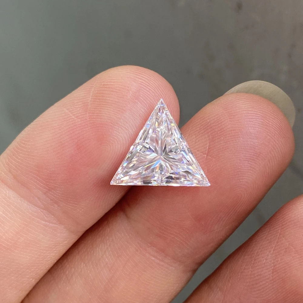 2 Carat Triangle Shape White D VVS 8x8mm Lab Grown Moissanite Diamond Fashion Woman Necklace Gemstone