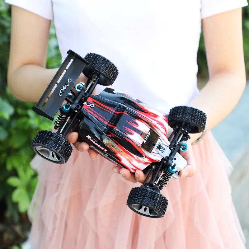

RC Car 1/18 4WD High speed Off-Road Rock Crawler RTR 70km/h RC Car Updated 2.4G Radio Control Truck RC Toys kids gift