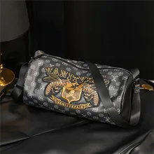 

Letter Bee Embroidered Barrel Shoulder Bag Men Fashion Luxury Men's Crossbody Bag Bucket Double Shoulder Strap Messenger Bag