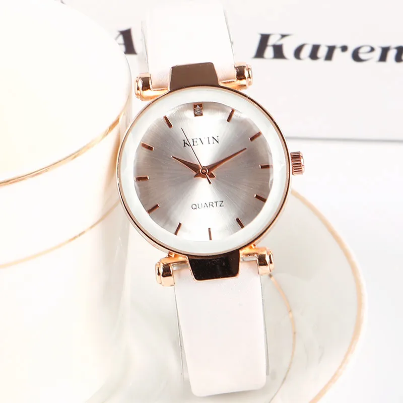 

Exquisite Simple Style Women Watches Small Dial Fashion Quartz Ladies Watch Top Brand Elegant Girl Bracelet Watch Luxury Clock