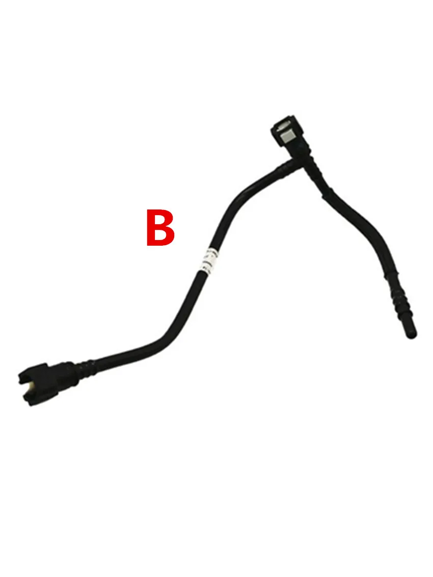Suitable for Dongfeng Fengshen DFM S30/H30/CROSS gasoline grid connecting pipe/oil outlet pipe/tee pipe/new