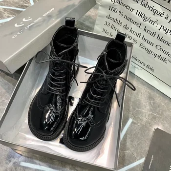 

Martin boots patent leather shiny lace-up women's boots carved Brock flat boots and ankle boots short boots