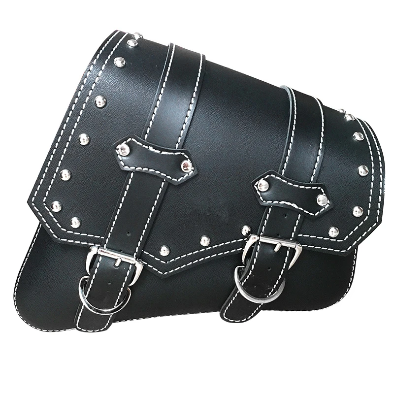 哈雷标铆钉三角包主图1_副本