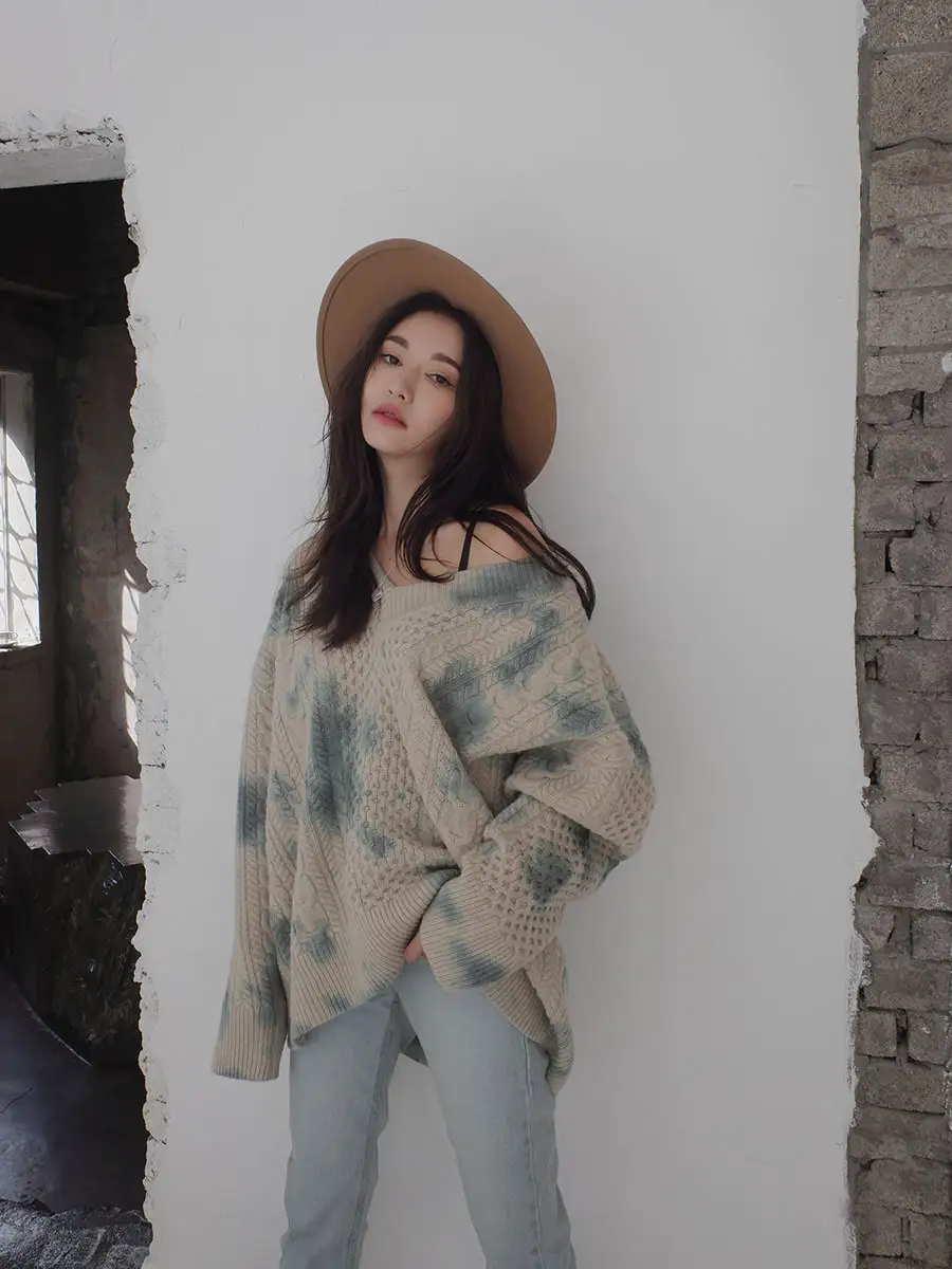 RUGOD корейский шикарный свитер для женщин Модный V образным вырезом витой свободный pulovers для леди Harajuku стиль негабаритных свитеров